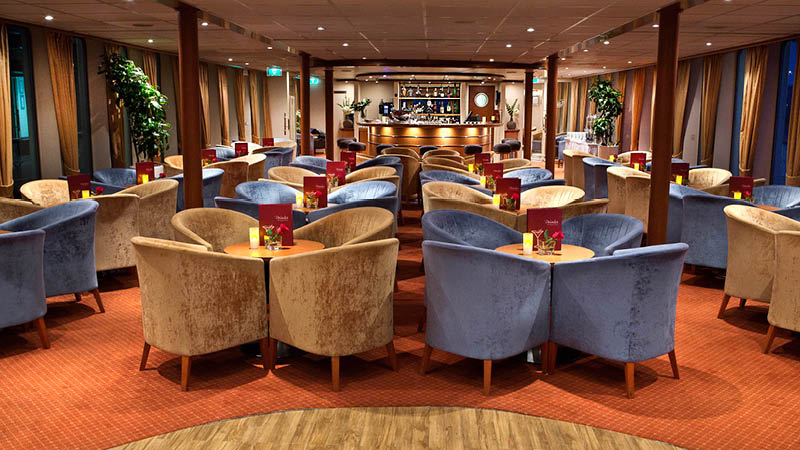 Lounge og bar p MS Crucestar, Donau